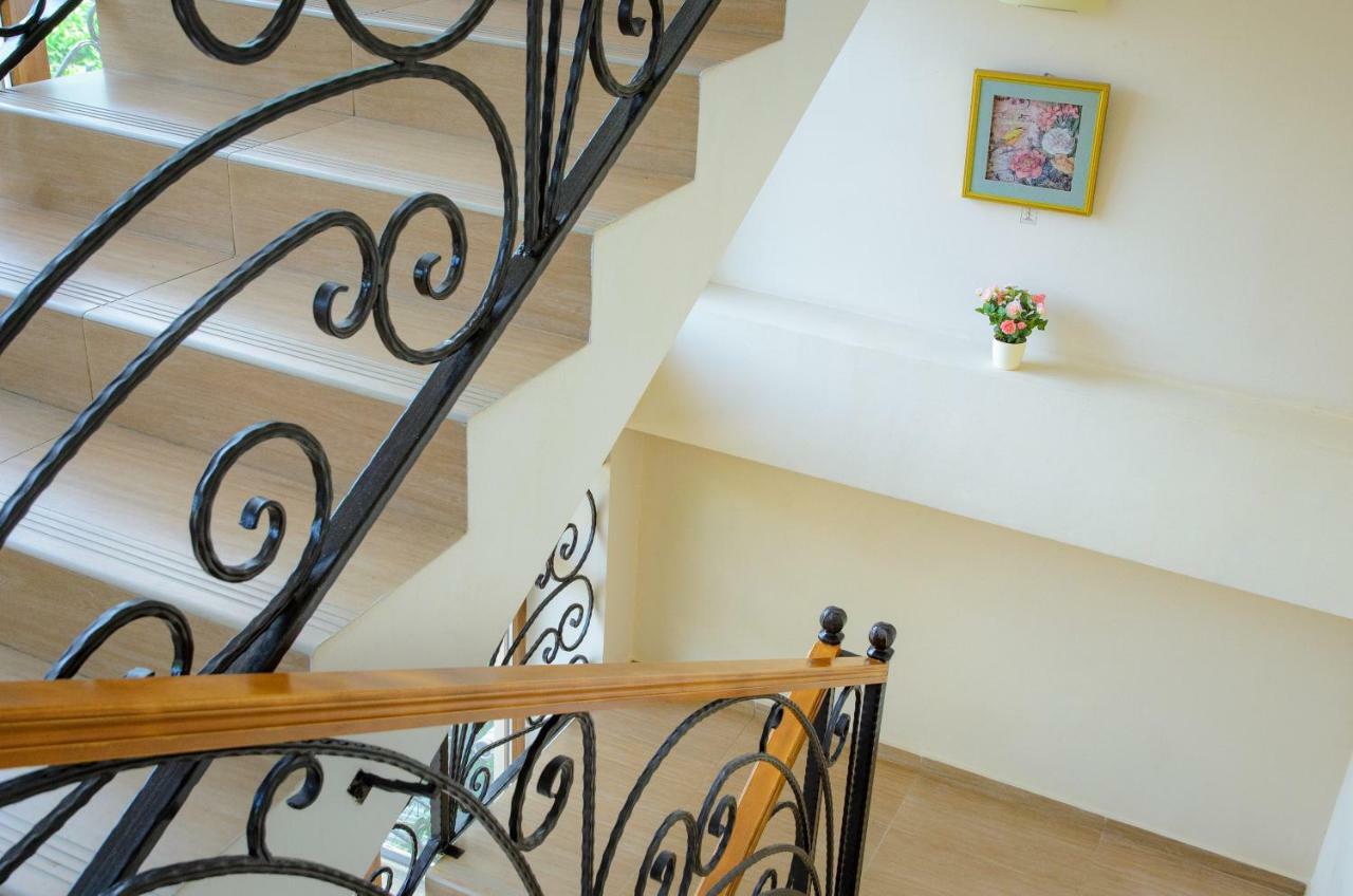 Arda Hotel ガグラ エクステリア 写真